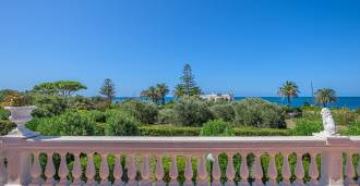 Уникальная резиденция в Санта-Маринелле переводится на иврит как 